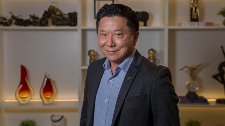 Beleza natural em alta confirma a tendência de resultados discretos e elegantes, comenta Milton Seigi Hayashi.